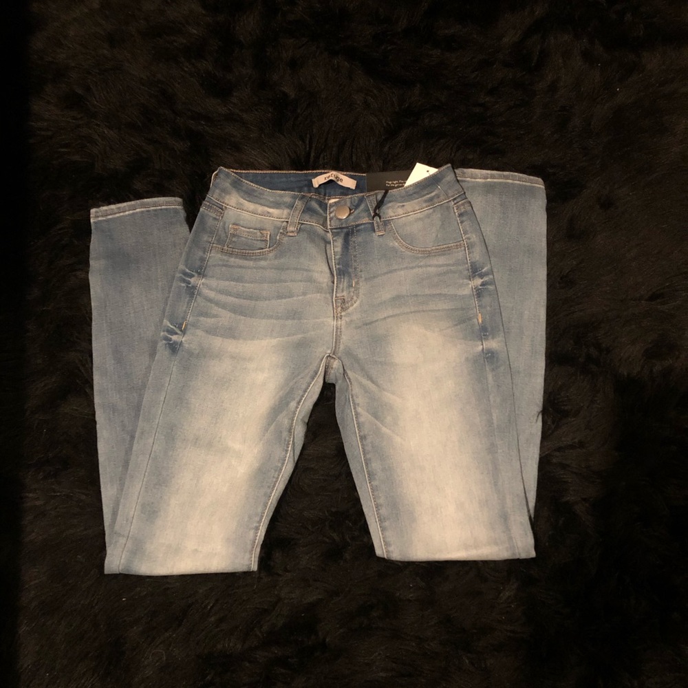 Skinny jeans
